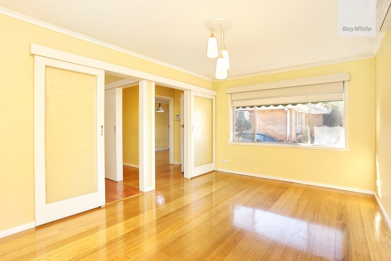 Photo - 3/5 Headley Street, Coburg North VIC 3058 - Image 5