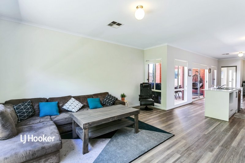 Photo - 35 Hepburn Street, Broadview SA 5083 - Image 3