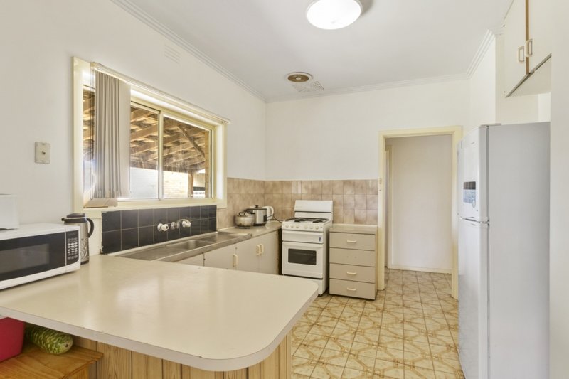 Photo - 35 High Street, Werribee VIC 3030 - Image 6