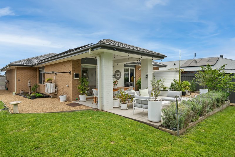 Photo - 35 Houghton Crescent, Eagle Point VIC 3878 - Image 18