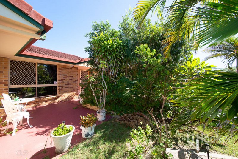 Photo - 35 Hoya Crescent, Bongaree QLD 4507 - Image 4