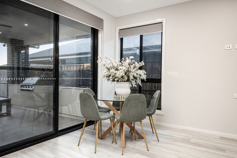 Photo - 35 Hyperno Street (The Gables) , Box Hill NSW 2765 - Image 14