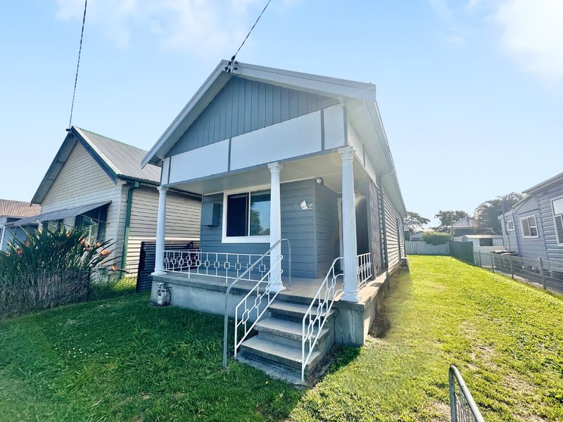 Photo - 35 Ida Street, Mayfield NSW 2304 - Image 2