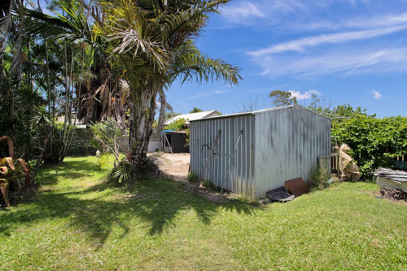 Photo - 35 Irving Street, South Mackay QLD 4740 - Image 10