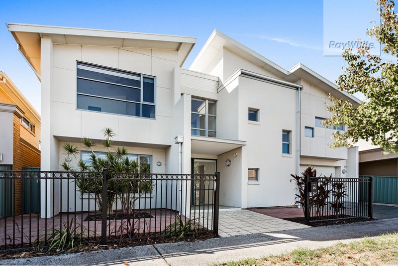 35 Isla Circuit, Mawson Lakes SA 5095