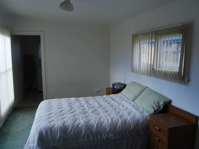 Photo - 35 Jackson Street, Wynyard TAS 7325 - Image 6