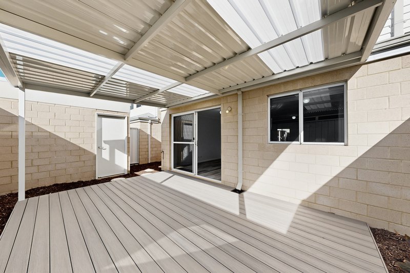 Photo - 3/5 Jamaica Lane, Clarkson WA 6030 - Image 8