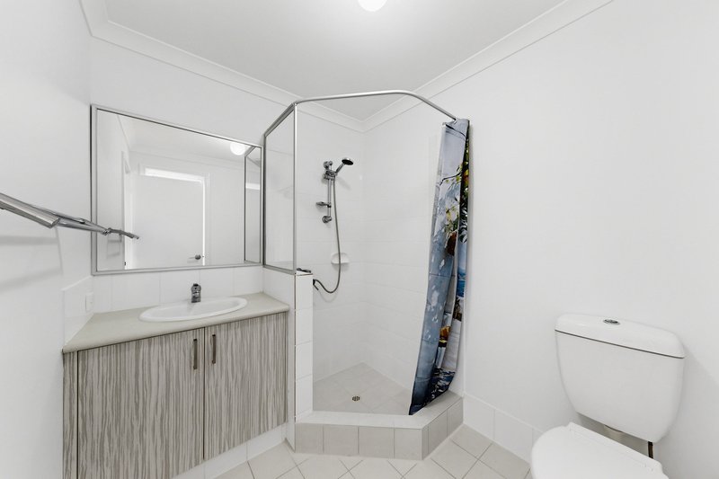 Photo - 3/5 Jamaica Lane, Clarkson WA 6030 - Image 11