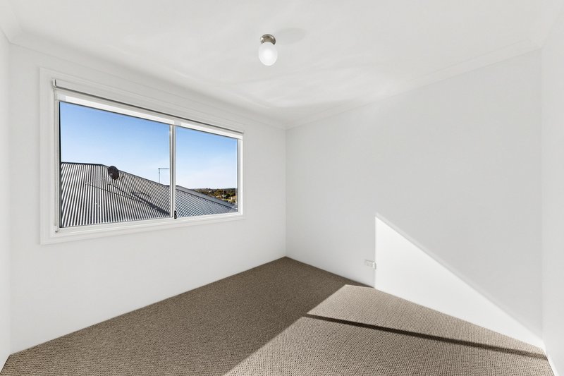 Photo - 3/5 Jamaica Lane, Clarkson WA 6030 - Image 13