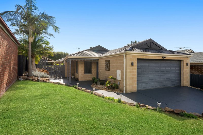 Photo - 35 Jarryd Crescent, Berwick VIC 3806 - Image 1