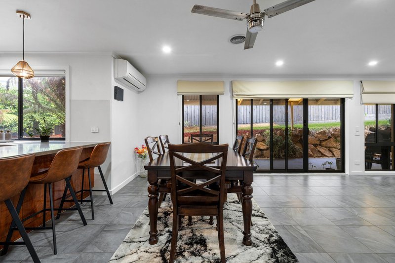 Photo - 35 Jarryd Crescent, Berwick VIC 3806 - Image 8