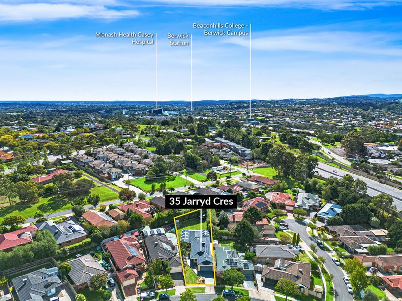 Photo - 35 Jarryd Crescent, Berwick VIC 3806 - Image 20
