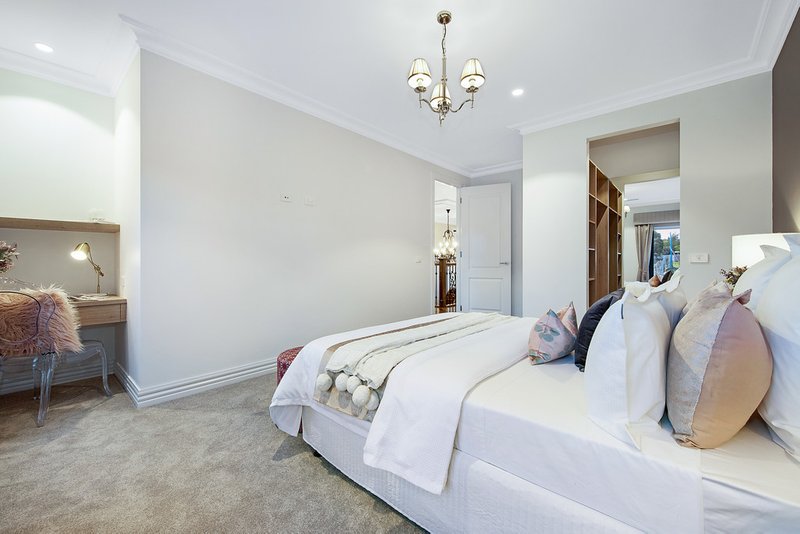 Photo - 35 Jingella Avenue, Ashwood VIC 3147 - Image 13