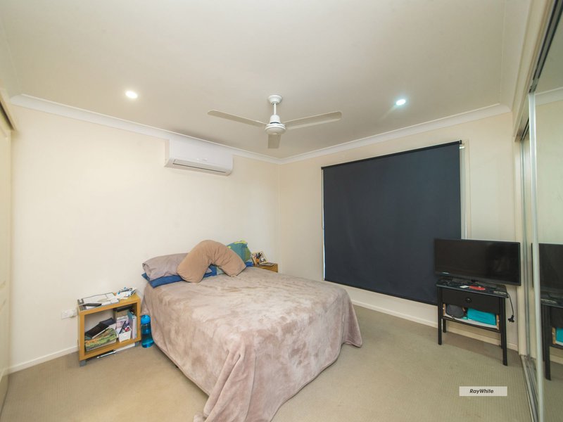 Photo - 35 Justin Street, Gracemere QLD 4702 - Image 7