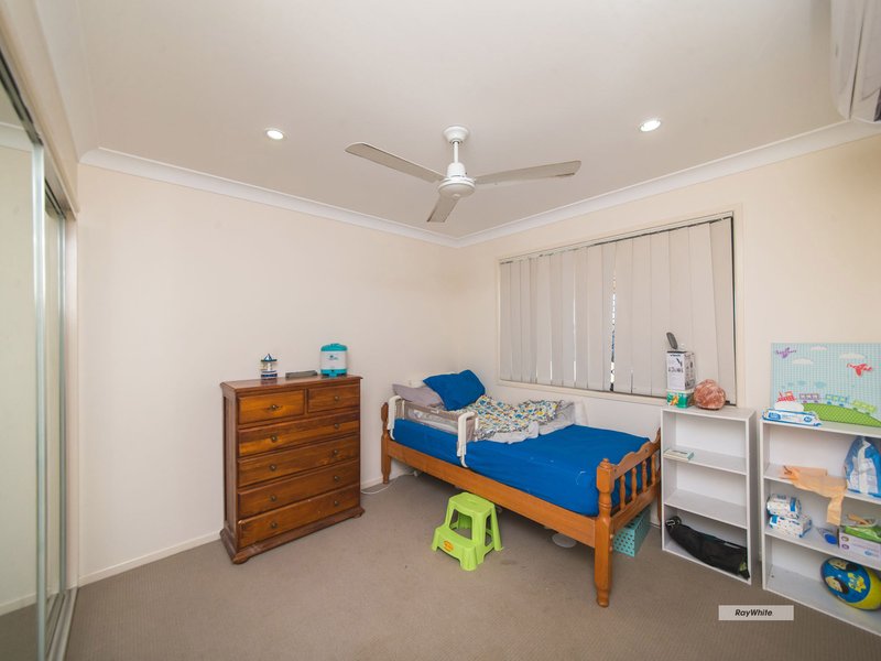 Photo - 35 Justin Street, Gracemere QLD 4702 - Image 10