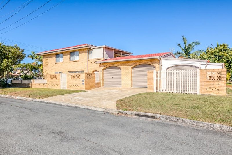 Photo - 35 Kangaroo Ave , Bongaree QLD 4507 - Image 2