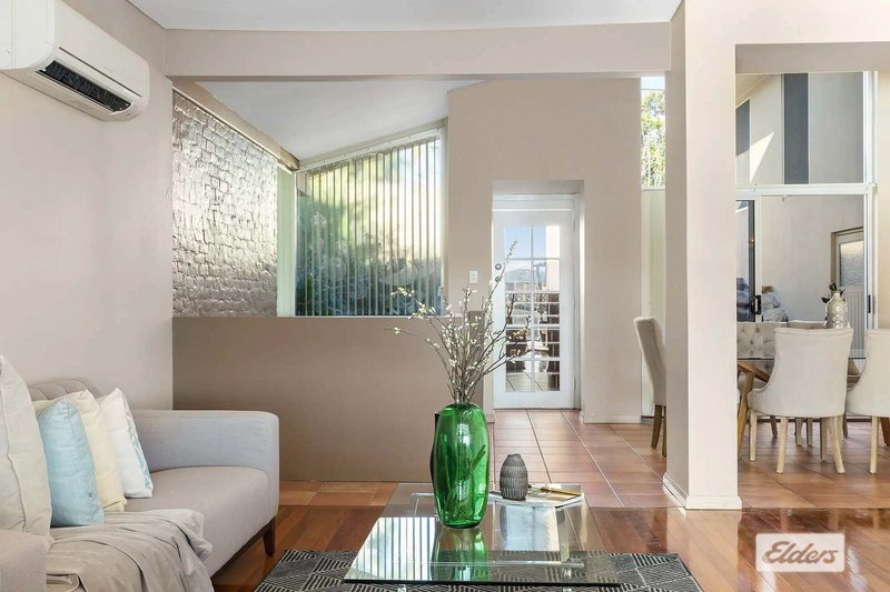 Photo - 35 Kangaroo Point Road, Kangaroo Point NSW 2224 - Image 4
