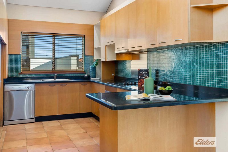 Photo - 35 Kangaroo Point Road, Kangaroo Point NSW 2224 - Image 5