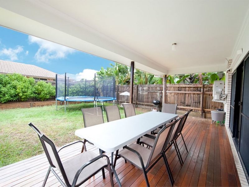 Photo - 35 Kangaroo Street, North Lakes QLD 4509 - Image 13