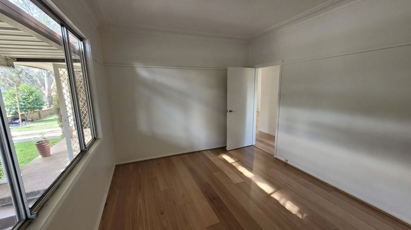 Photo - 35 Karne Street South, Narwee NSW 2209 - Image 4