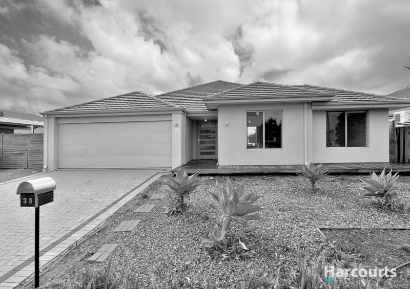 35 Karon Vista, Halls Head WA 6210