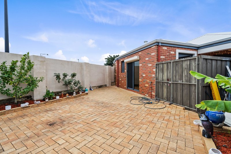 Photo - 3/5 Kea Court, Ellenbrook WA 6069 - Image 21