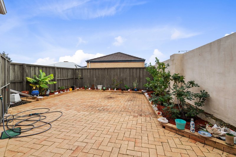 Photo - 3/5 Kea Court, Ellenbrook WA 6069 - Image 22