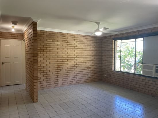 Photo - 3/5 Kello Road, Beerwah QLD 4519 - Image 2