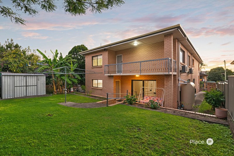 Photo - 35 Kennedy Terrace, East Brisbane QLD 4169 - Image 18