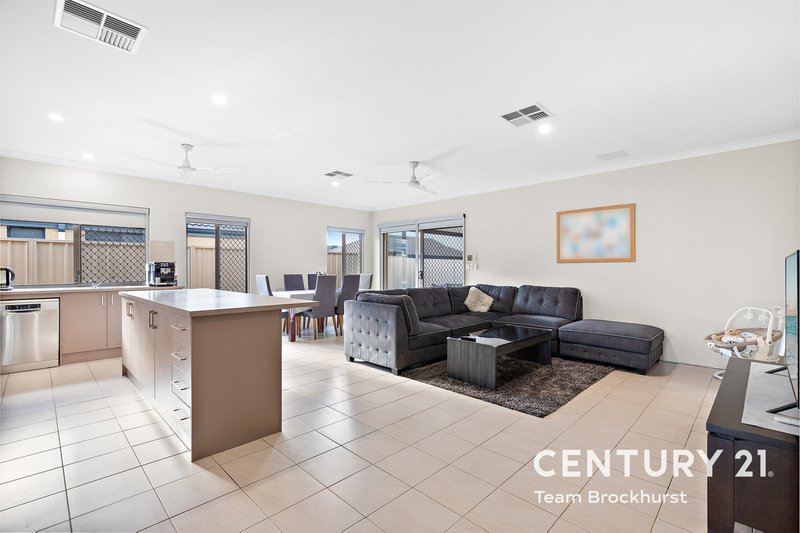 Photo - 35 Kilkenny Loop, Brookdale WA 6112 - Image 11