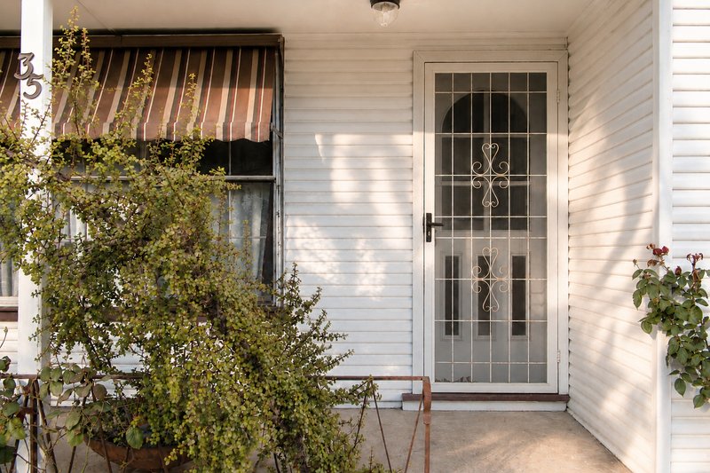 Photo - 35 Kimberley Street, Rooty Hill NSW 2766 - Image 2