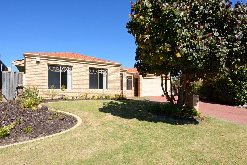 35 Kin Bay Entrance, Mindarie WA 6030