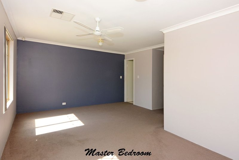 Photo - 35 Kin Bay Entrance, Mindarie WA 6030 - Image 12