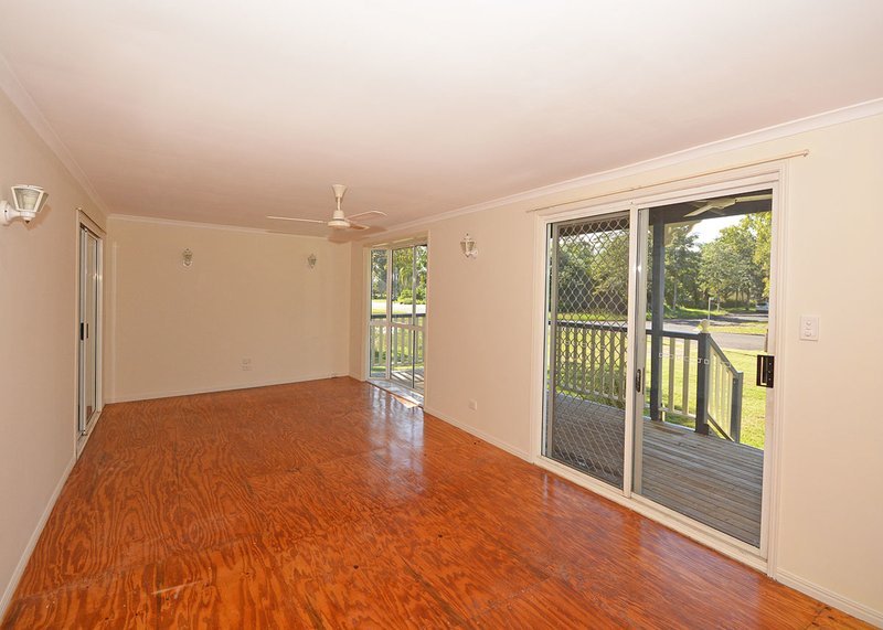 Photo - 35 Kingfisher Drive, River Heads QLD 4655 - Image 4