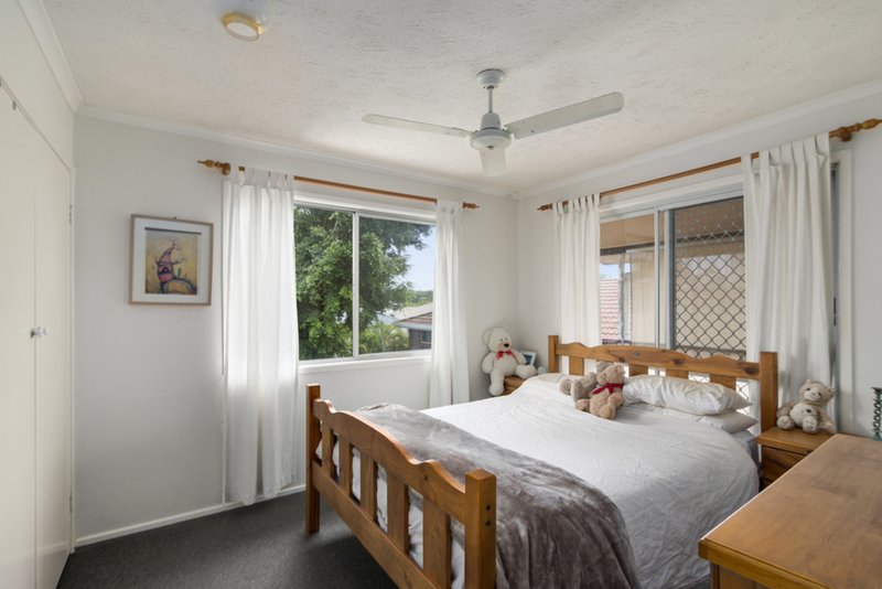 Photo - 35 Kitchener Street, Tugun QLD 4224 - Image 8