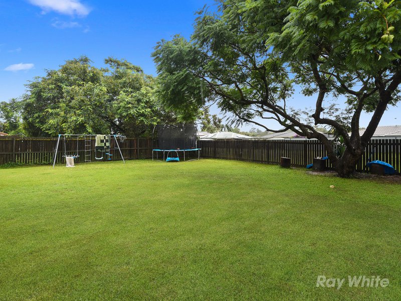 Photo - 35 Kyeema Crescent, Bald Hills QLD 4036 - Image 10