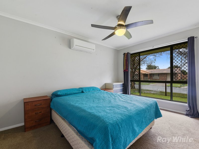 Photo - 35 Kyeema Crescent, Bald Hills QLD 4036 - Image 12