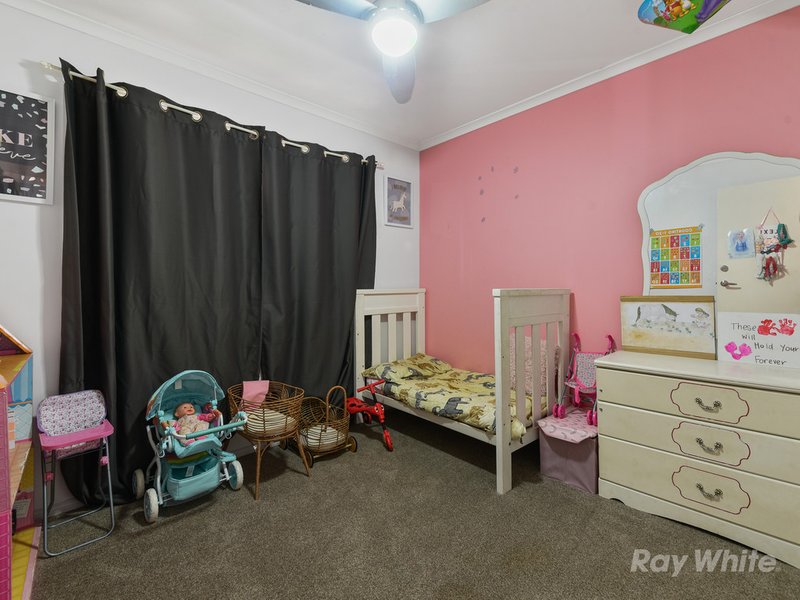 Photo - 35 Kyeema Crescent, Bald Hills QLD 4036 - Image 15