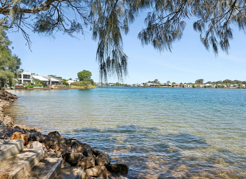 Photo - 35 Lake View Drive, Twin Waters QLD 4564 - Image 16