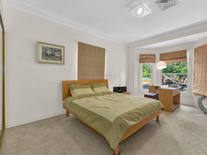 Photo - 35 Lapraik Street, Ascot QLD 4007 - Image 3