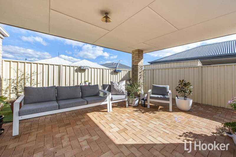 Photo - 35 Lascelles Circus, Lakelands WA 6180 - Image 15