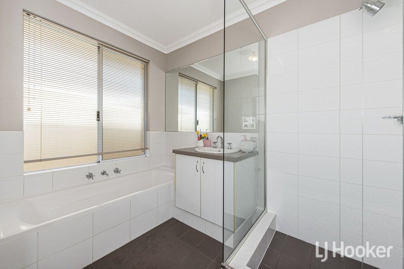Photo - 35 Lascelles Circus, Lakelands WA 6180 - Image 16