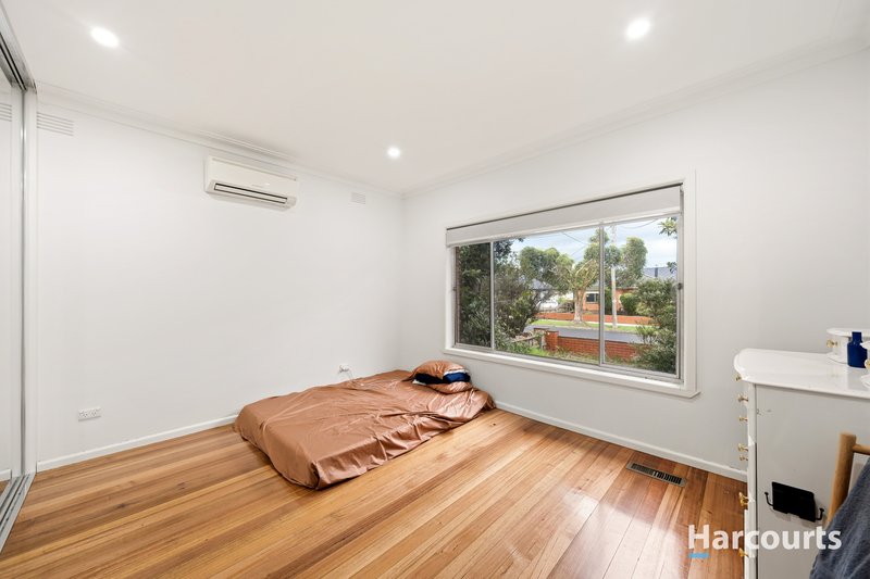 Photo - 35 Lawley Street, Reservoir VIC 3073 - Image 5