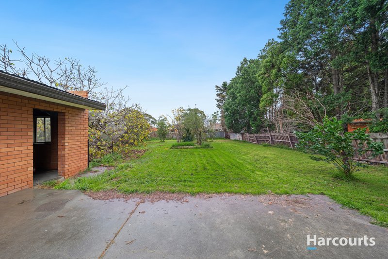 Photo - 35 Lawley Street, Reservoir VIC 3073 - Image 9