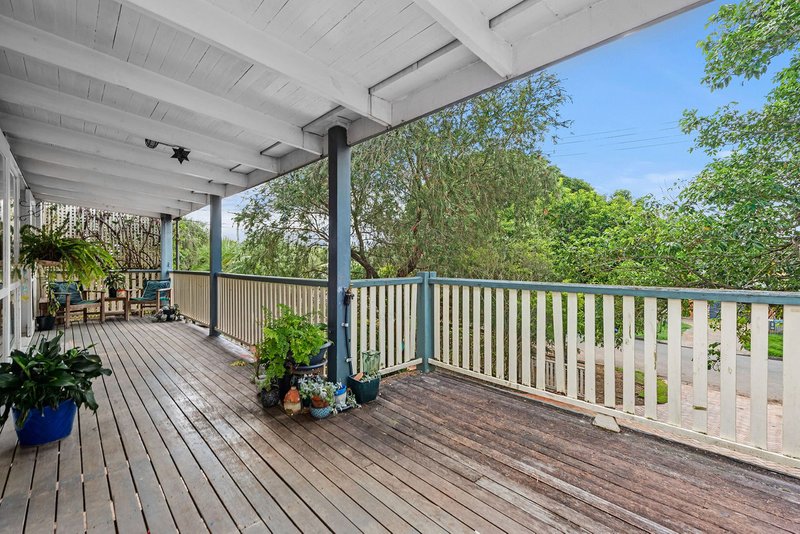 Photo - 35 Lawson Street, Oxley QLD 4075 - Image 8