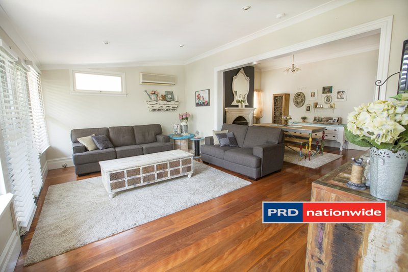 Photo - 35 Lemongrove Road, Penrith NSW 2750 - Image 3