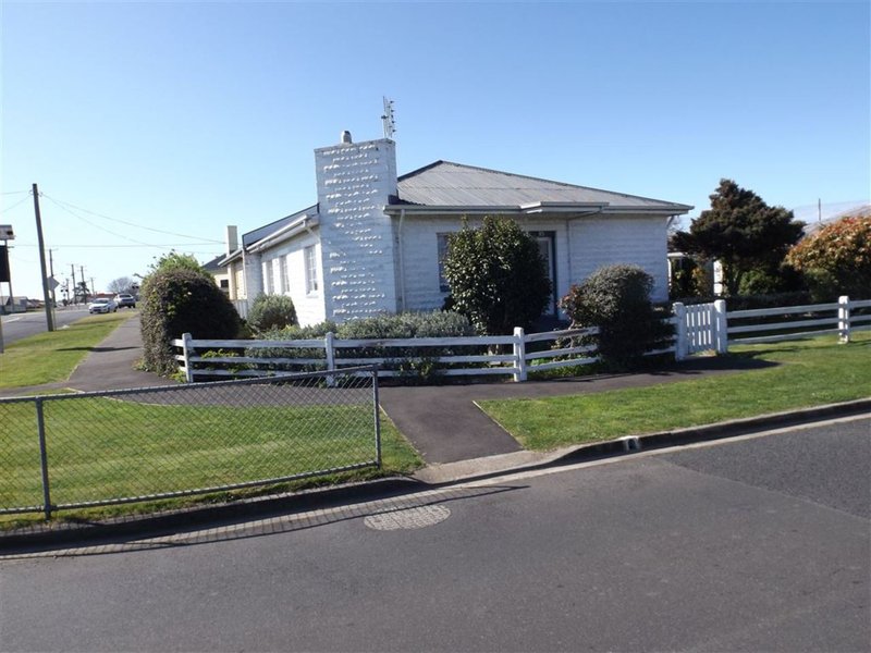 35 Leven Street, Ulverstone TAS 7315