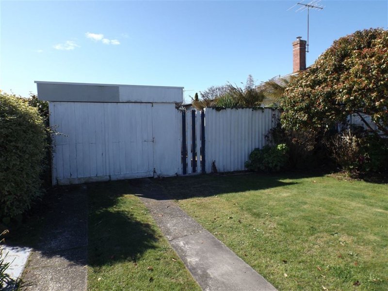 Photo - 35 Leven Street, Ulverstone TAS 7315 - Image 8