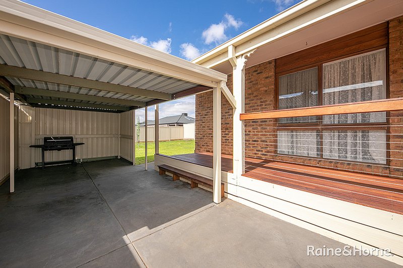 Photo - 35 License Road, Diggers Rest VIC 3427 - Image 11