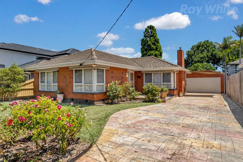 35 Lincoln Drive, Cheltenham VIC 3192